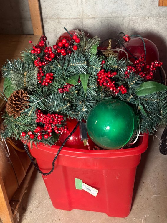 Uncovered Tote w Large Christmas Decor