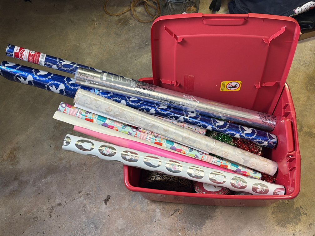 Wrapping Paper & Holiday Tins w Covered Tote