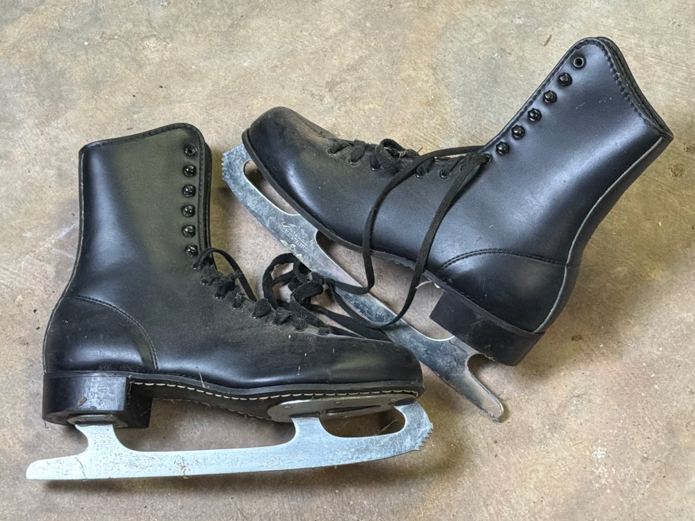 Imperial Ice Skates