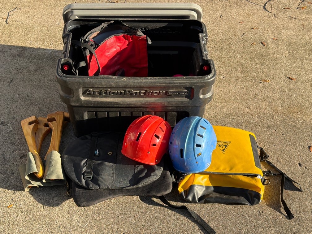 Kayaking Related w Rubbermaid ActionPacker