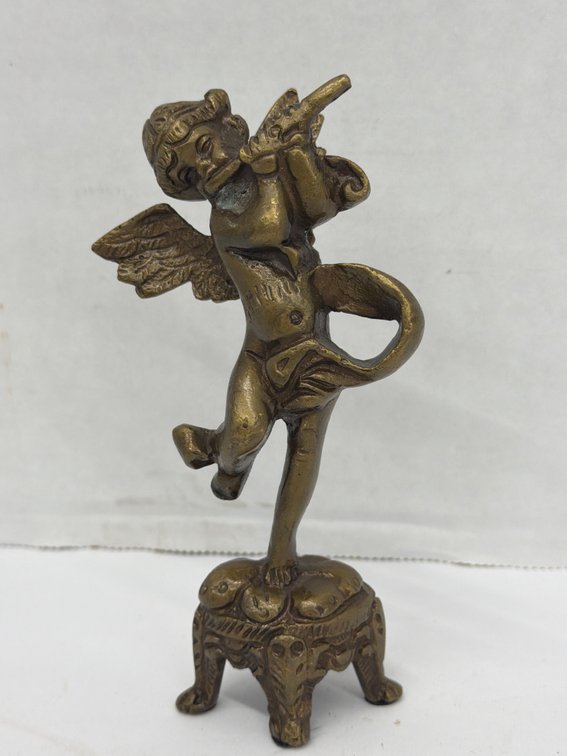 Angel / Cherub Figurine