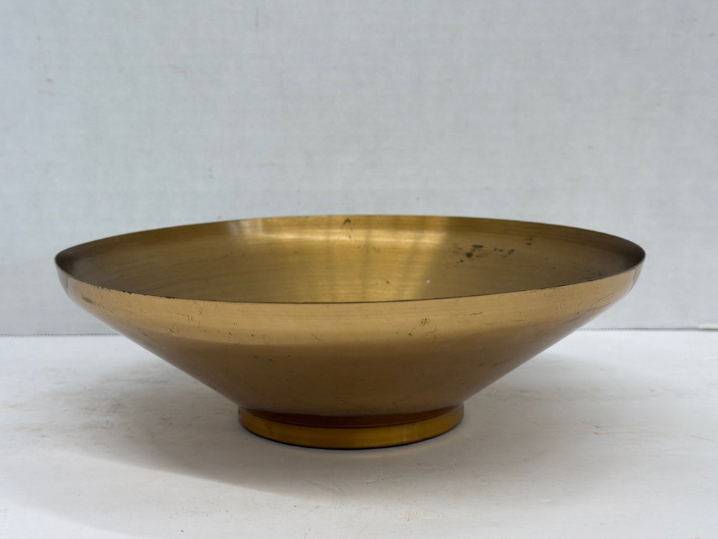 Vogue Hand Spun Bowl