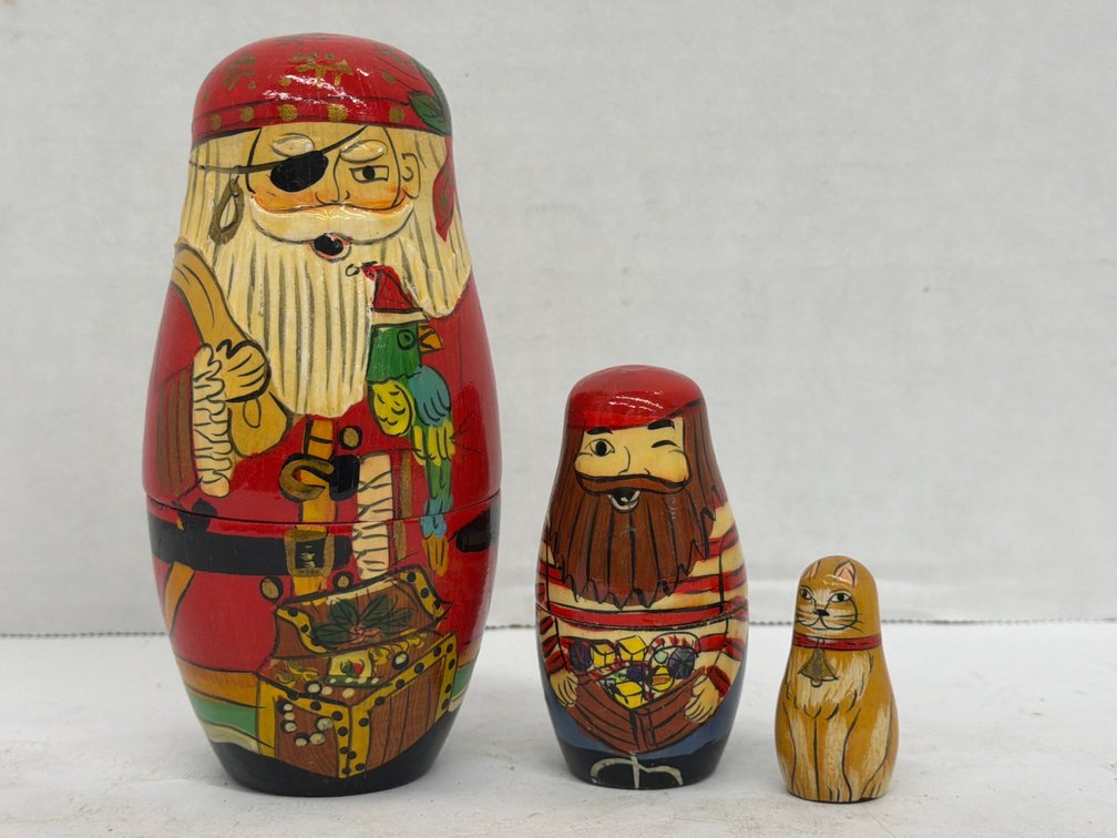 Wood Nesting Dolls