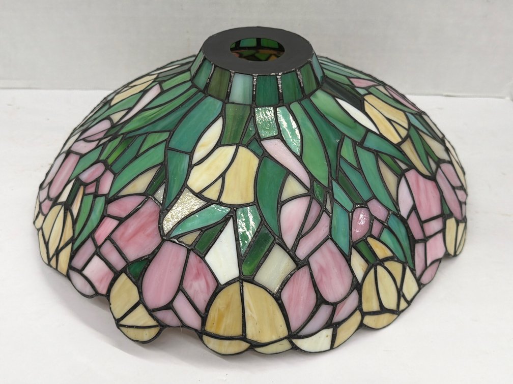 Tiffany Style Lamp Shade