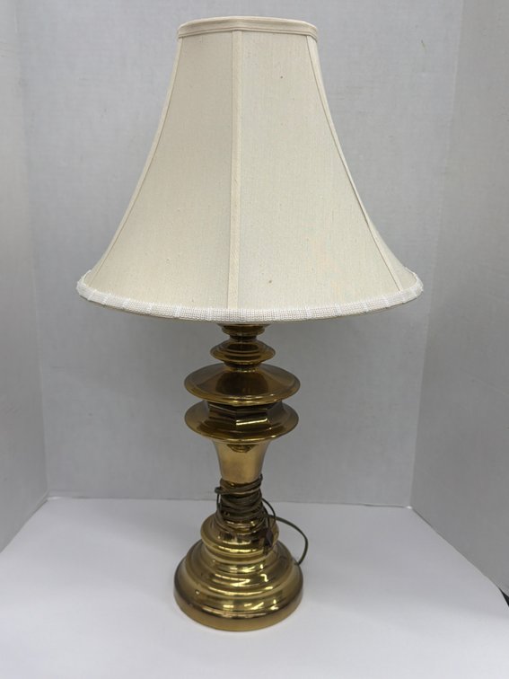 30” Brass Lamp w Shade