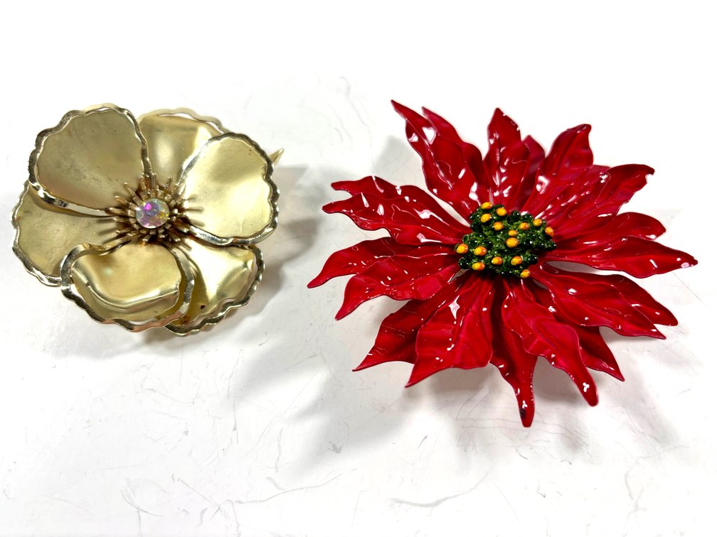 Vintage Floral Brooches
