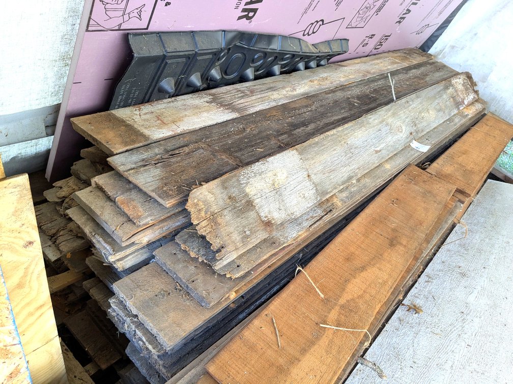 Genuine barn board, most are 1x8.  Pile is 2' wide, nearly 2' tall, 8' long.