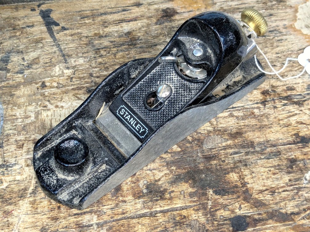 Stanley low angle 7" hand plane.
