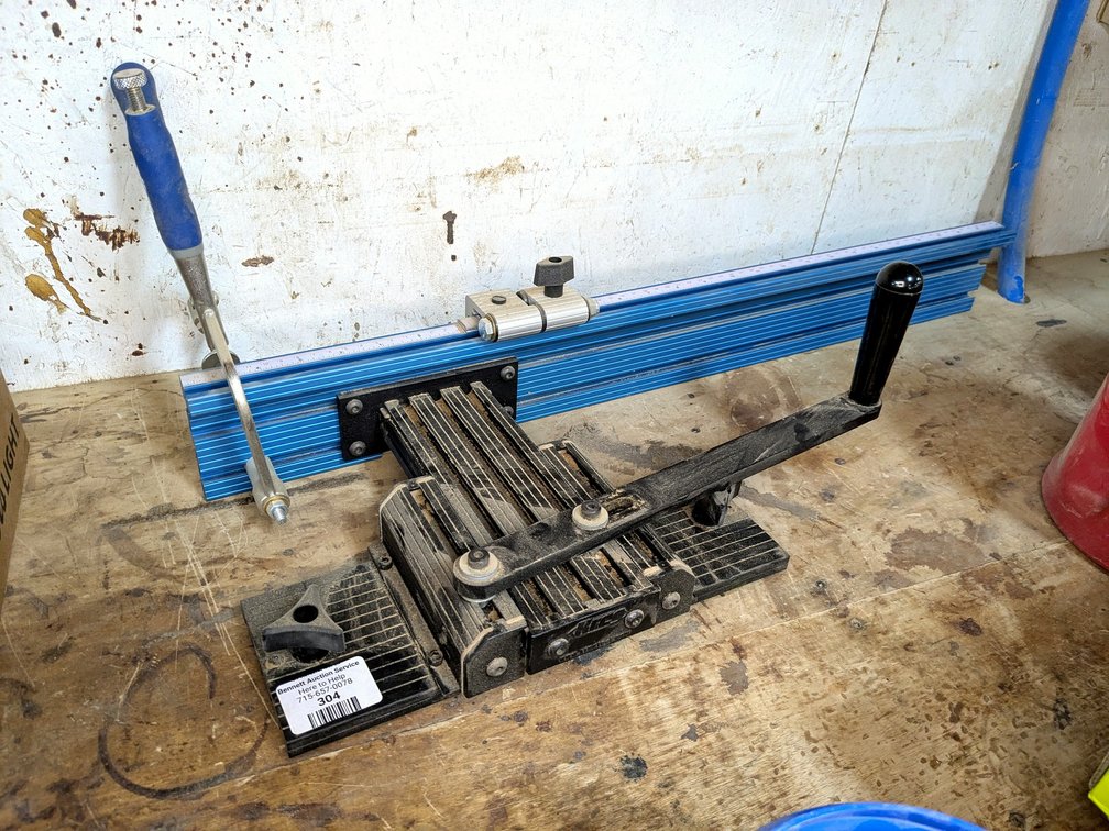 Kreg brand quick stop clamp jig for T slot tables is 28" long overall.