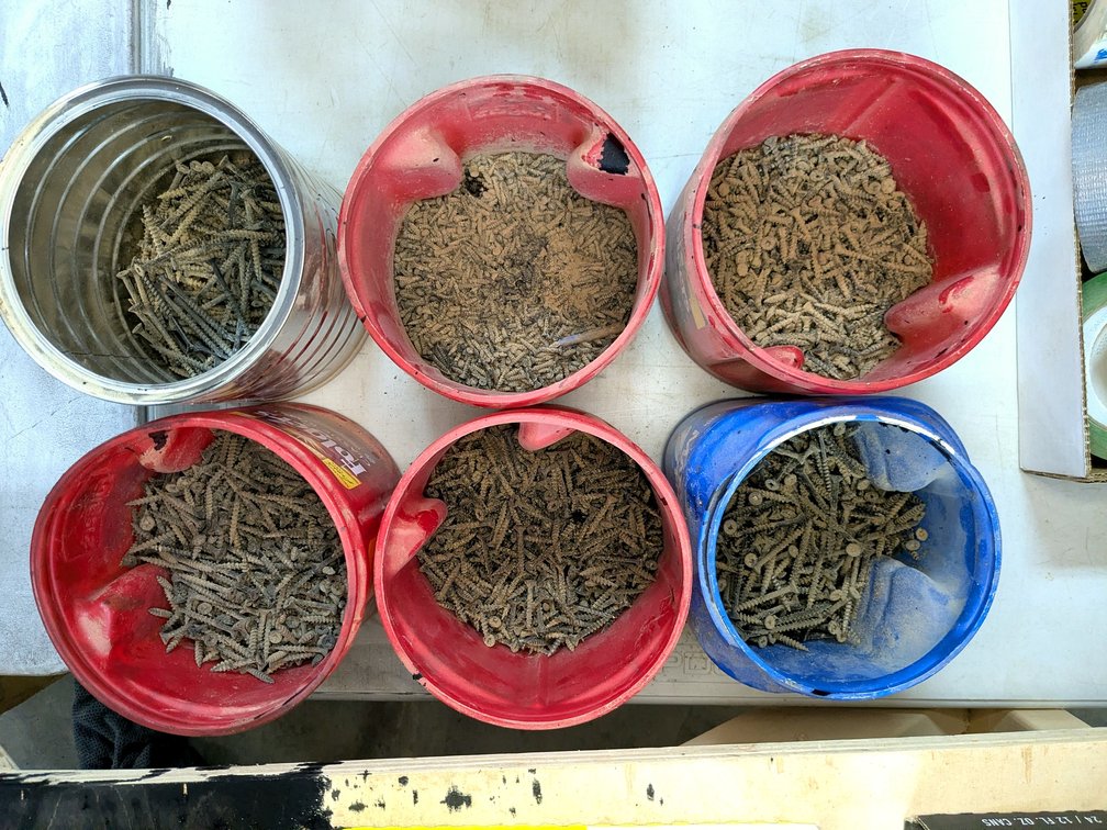 Cabinetry and construction screws up to 2-1/2".