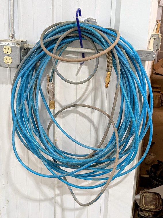 1/4" air hose - spool measures 25" as hanging.