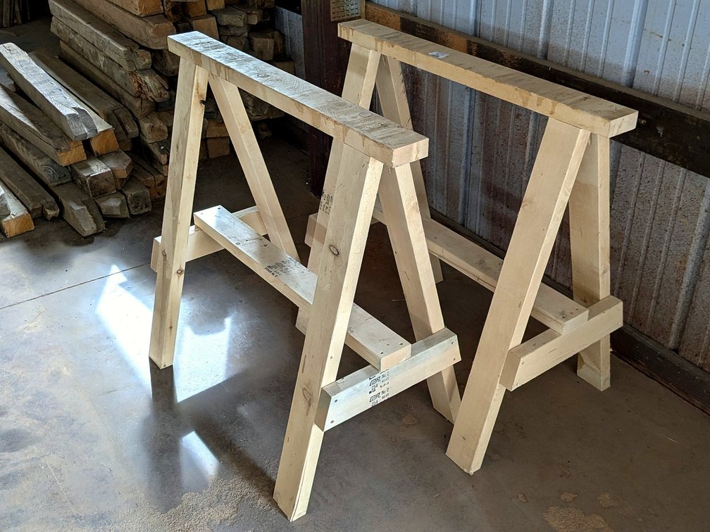 Two sturdy saw horses are 3' wide.
