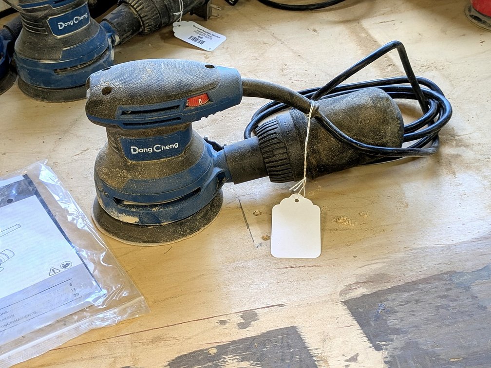 5" random orbital palm sander has a good cord and manual.