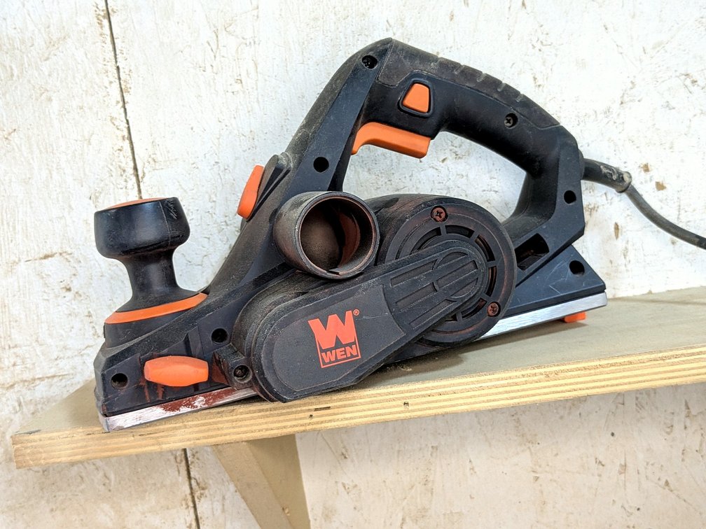 Wen 3/4" planer is model 6530.