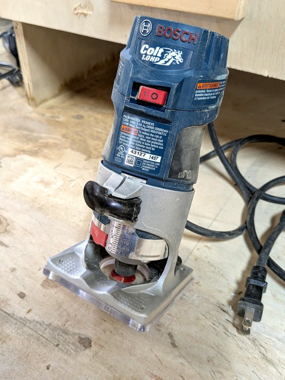 Bosch Colt palm router is model PR20EVS.
