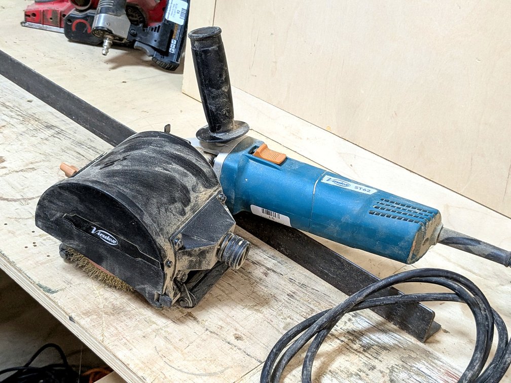 Virutex drum sander is model ST62 and has a 4" drum.