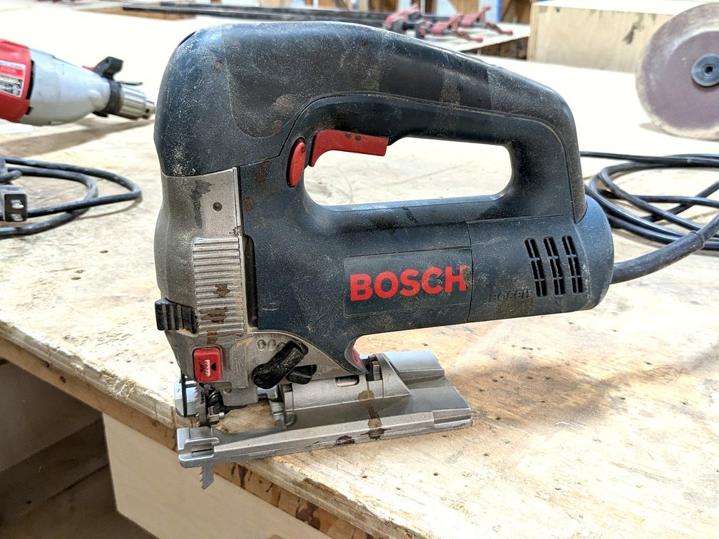 Bosch precision control jig saw is model 1590EVS.