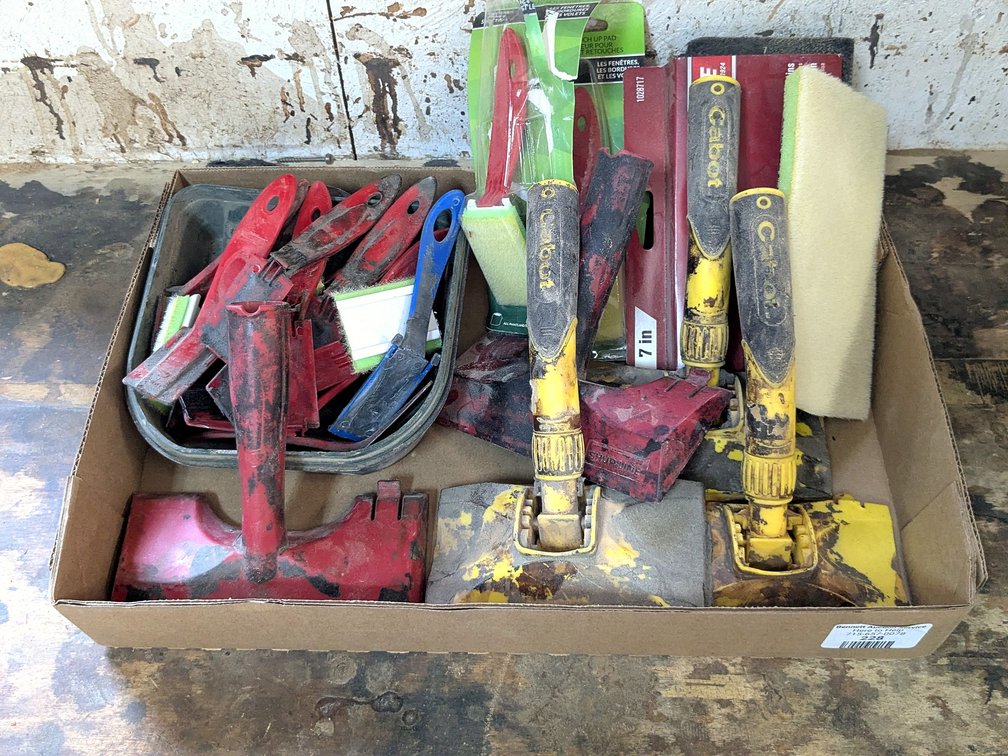 Paint and stain pads and frames up to 6"