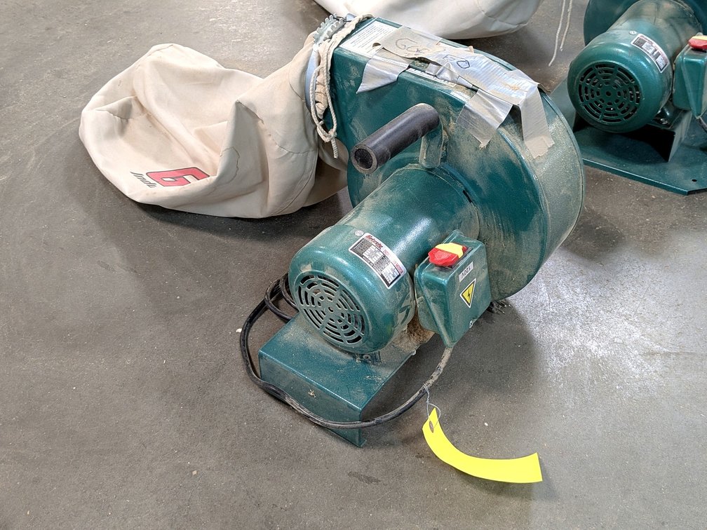 Grizzly Model G0710 1 hp wall mounted dust collector.
