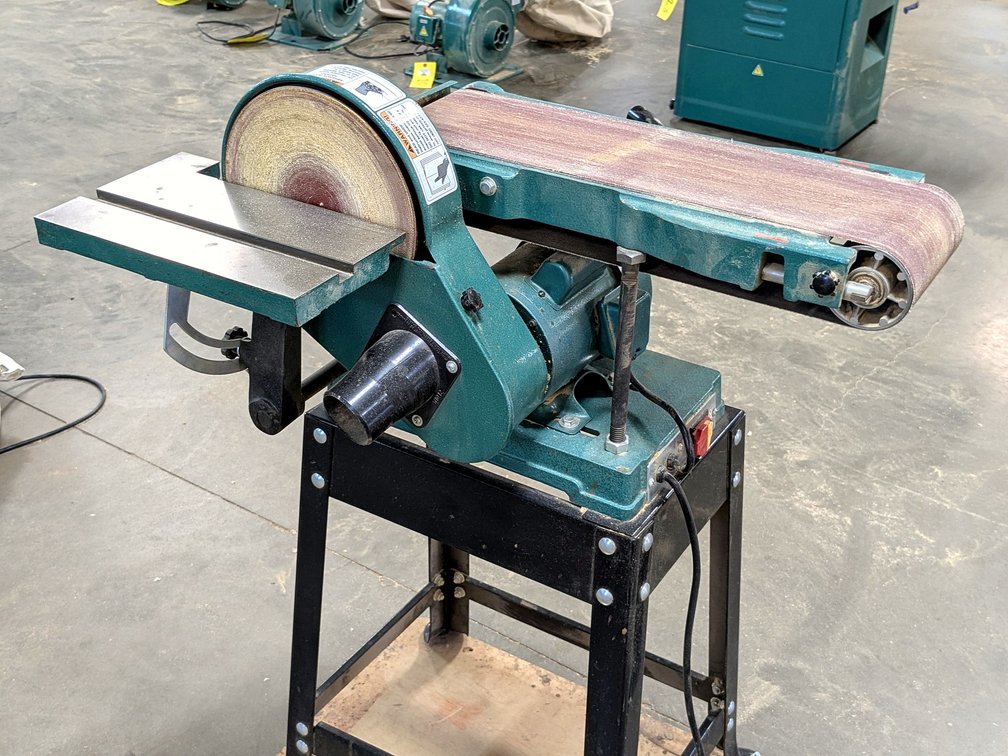 Grizzly industrial combination sander is Model G1014Z.