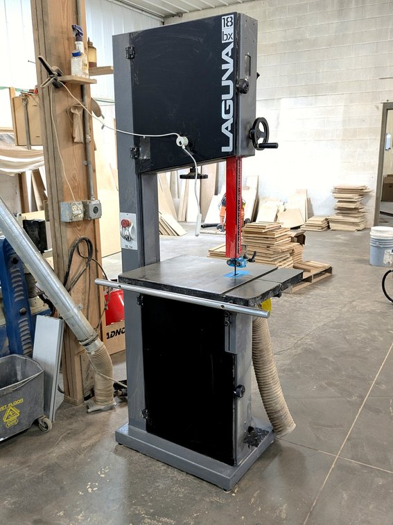 Laguna 18VX band saw with a 18" throat and 16" max capacity.  The saw is model MBAND18VX2203.