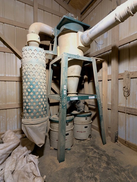 Grizzly G0638 10 HP 3-phase cyclone dust collection system, with all shop ductwork included