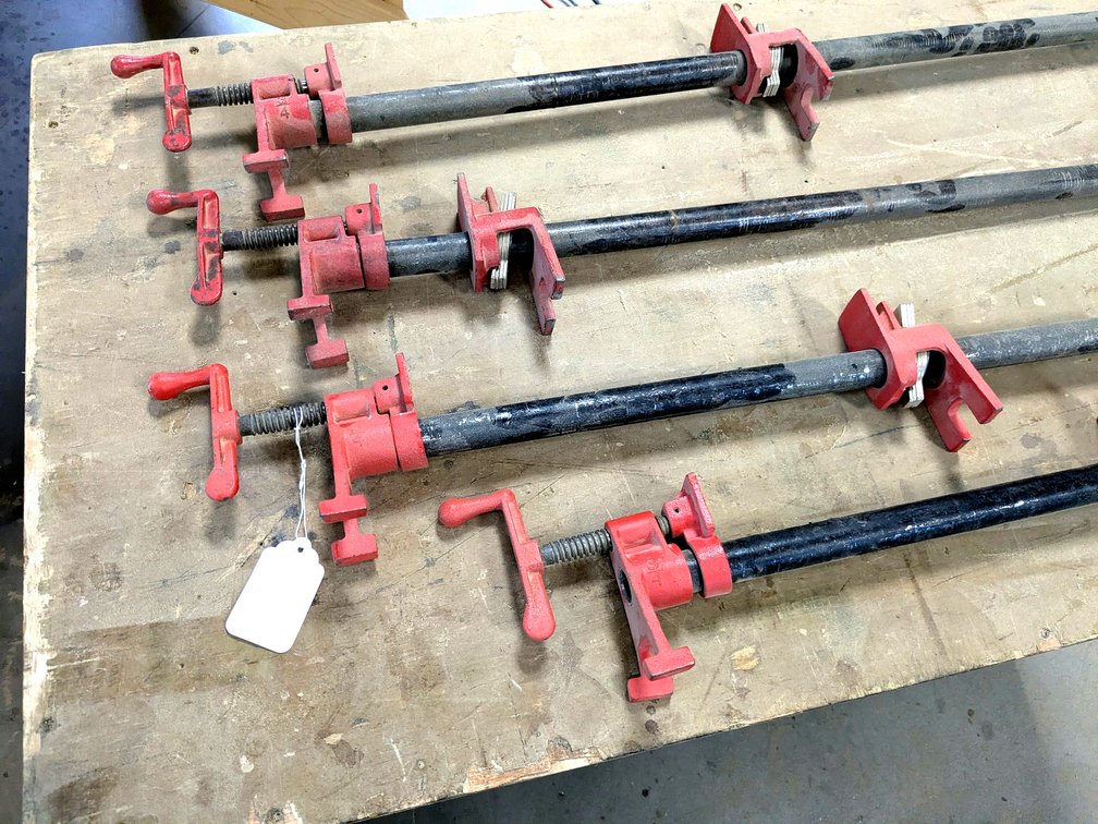 Two pairs of Bessey pipe clamps are 3/4" x 2' x 3'.