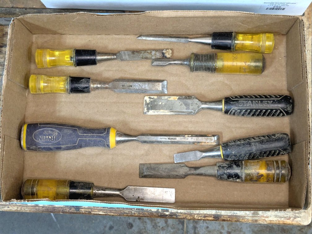 Stanley, Irwin and other chisels up to 25mm.