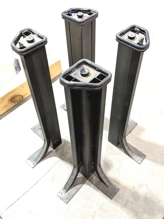 Four steel table legs are each 31" tall.