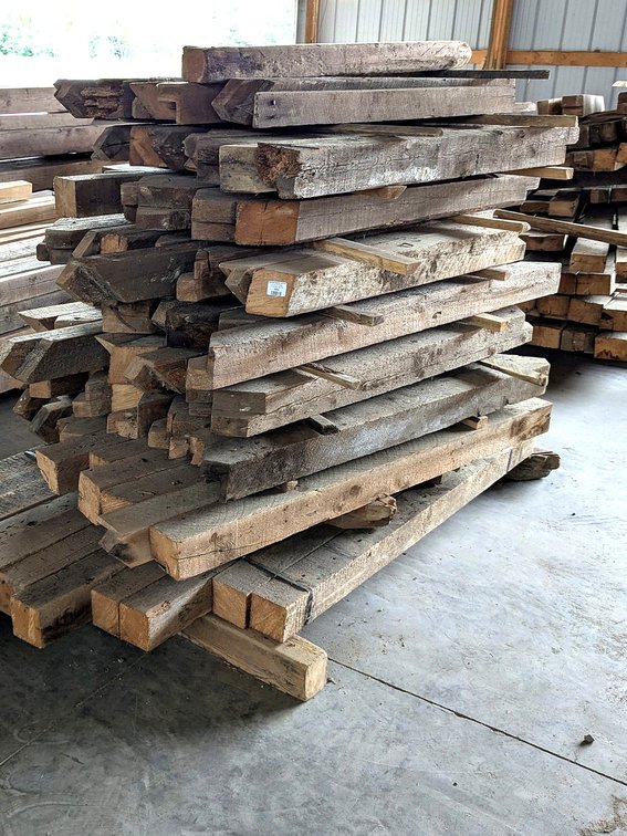 4x4 beams up to 128", plus some shorter.