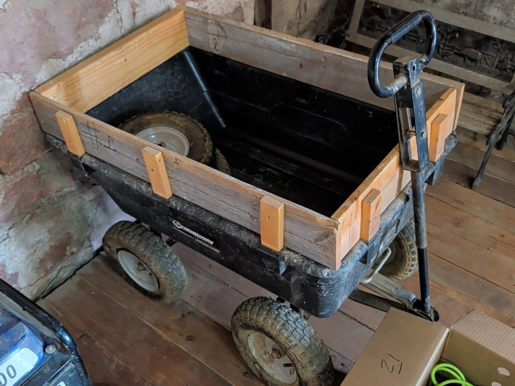 Yard cart