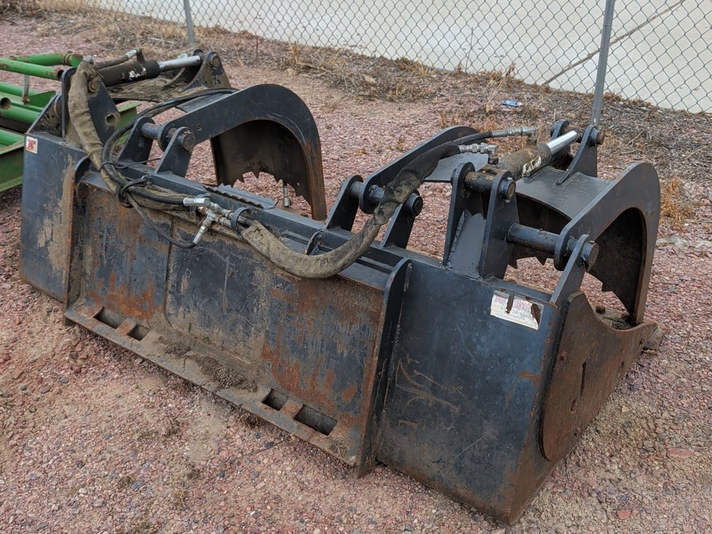 Jenkins 74" grapple bucket