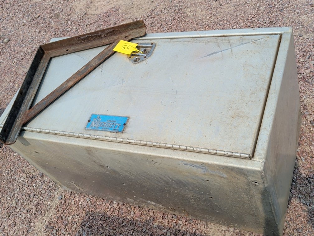 Aluminum Merritt semi tool box