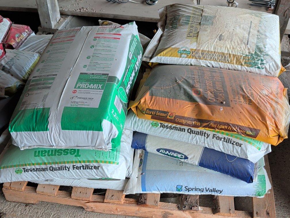 Fertilizer and peat moss