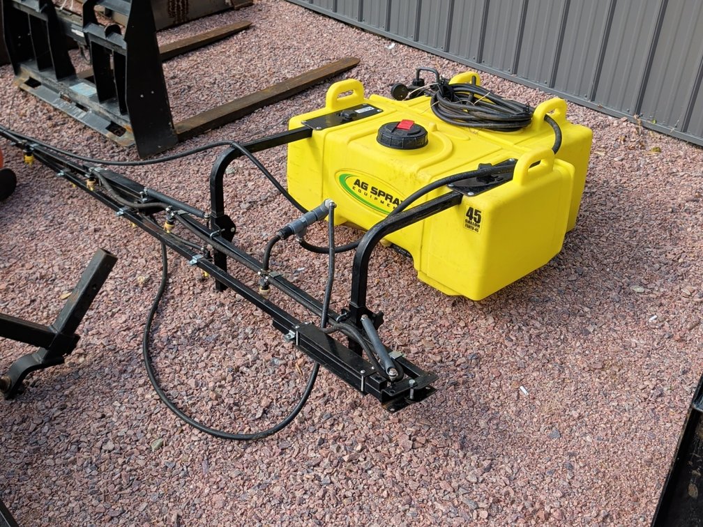 Ag Spray 45 Gal with 20ft spray width booms