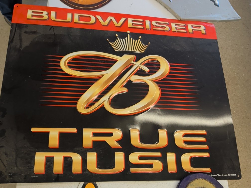 Budweiser True Music sign