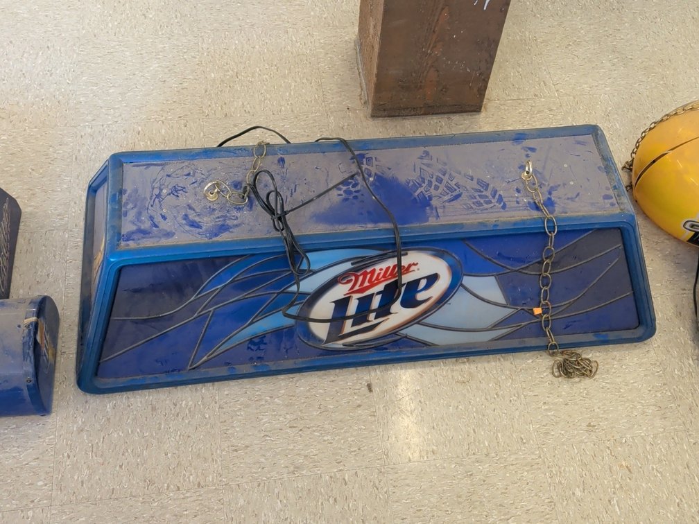 Miller Lite pool table light