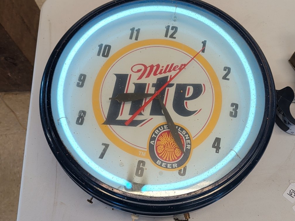 Miller Lite clock