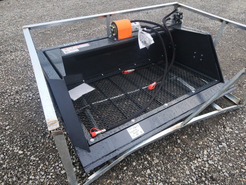 Screening Bucket SB-12-72W Wolverine