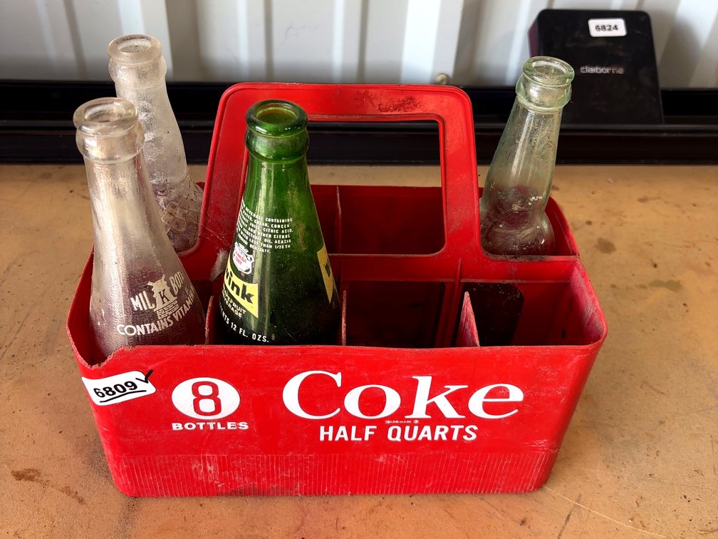 Vintage Plastic Coca-Cola 8 Bottle Carrier