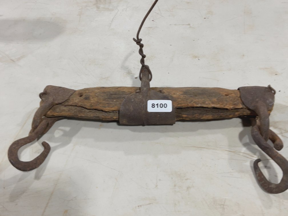 Antique Wooden Single Tree Yoke, 15in.
