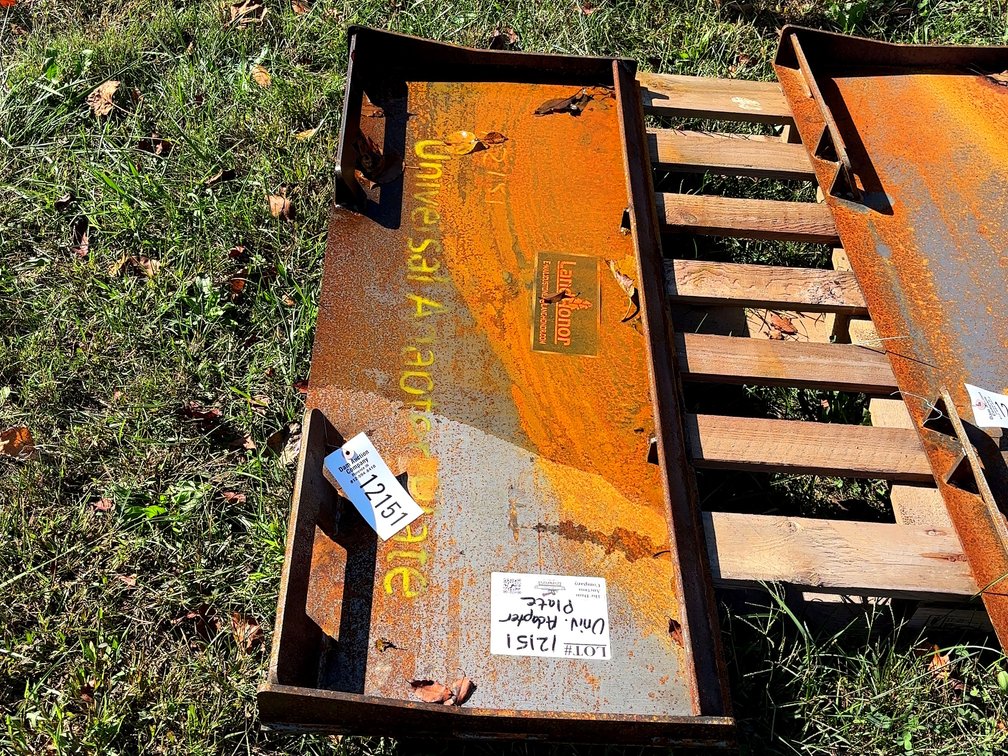 Skid Steer Universal Adapter Plate UAP-16-45W
