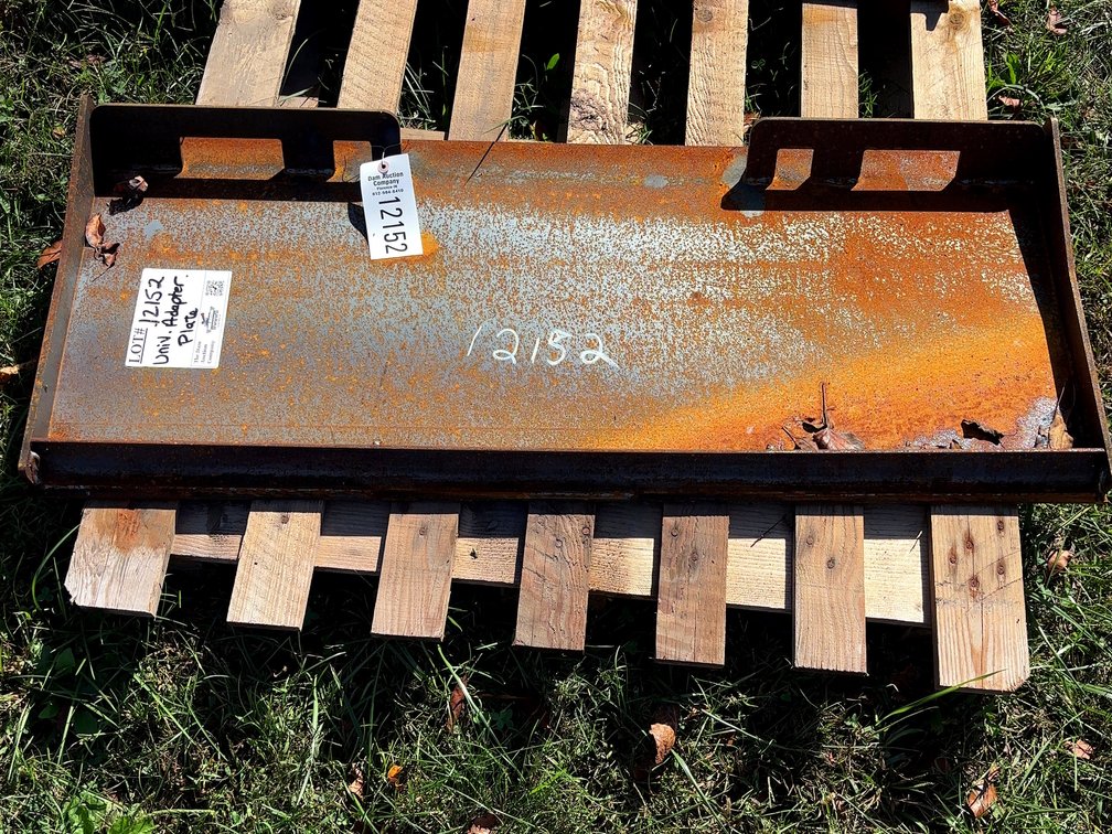 Skid Steer Universal Adapter Plate UAP-16-45W