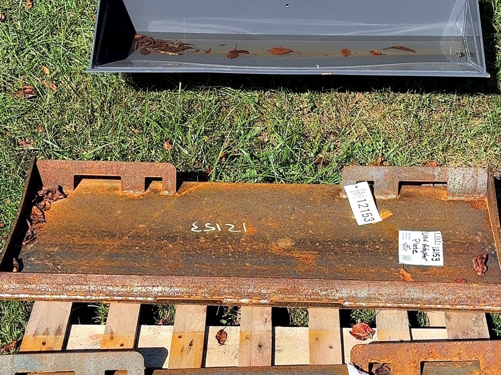 Skid Steer Universal Adapter Plate UAP-16-45W