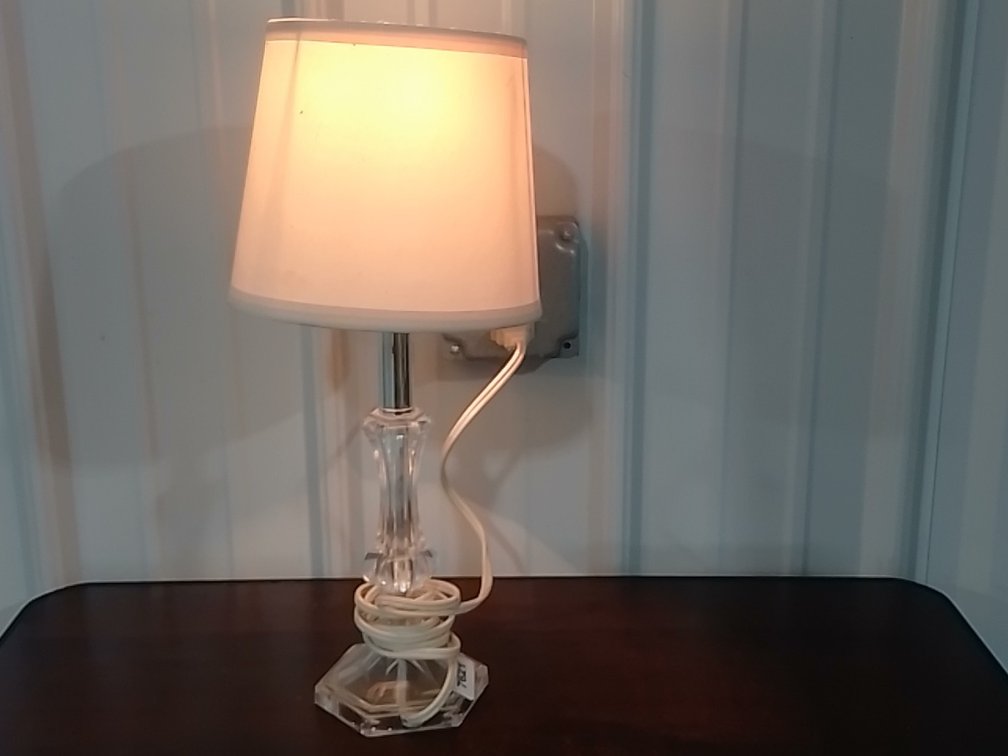 Crystal Faceted Bourdoir Accent Table Lamp