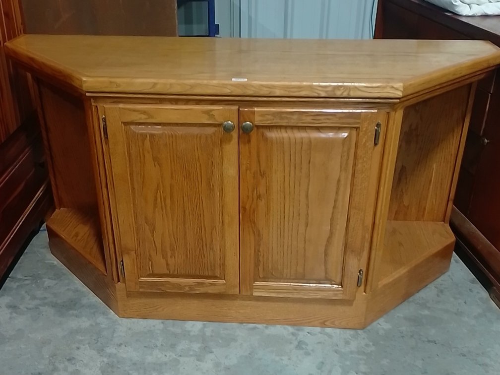 Corner TV Stand