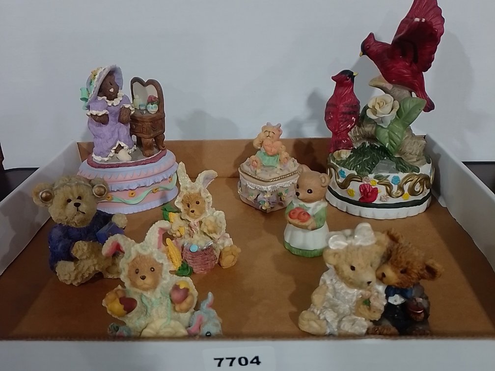 Boyds Bears And Friends Figurines