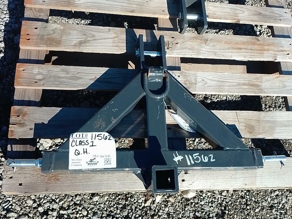 Class 1 Quick Hitch Wolverine TQH-26-01C