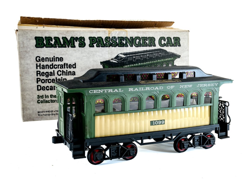 Jim Beam Decanter: Central Railroad of New Jersey Passenger Car 1099