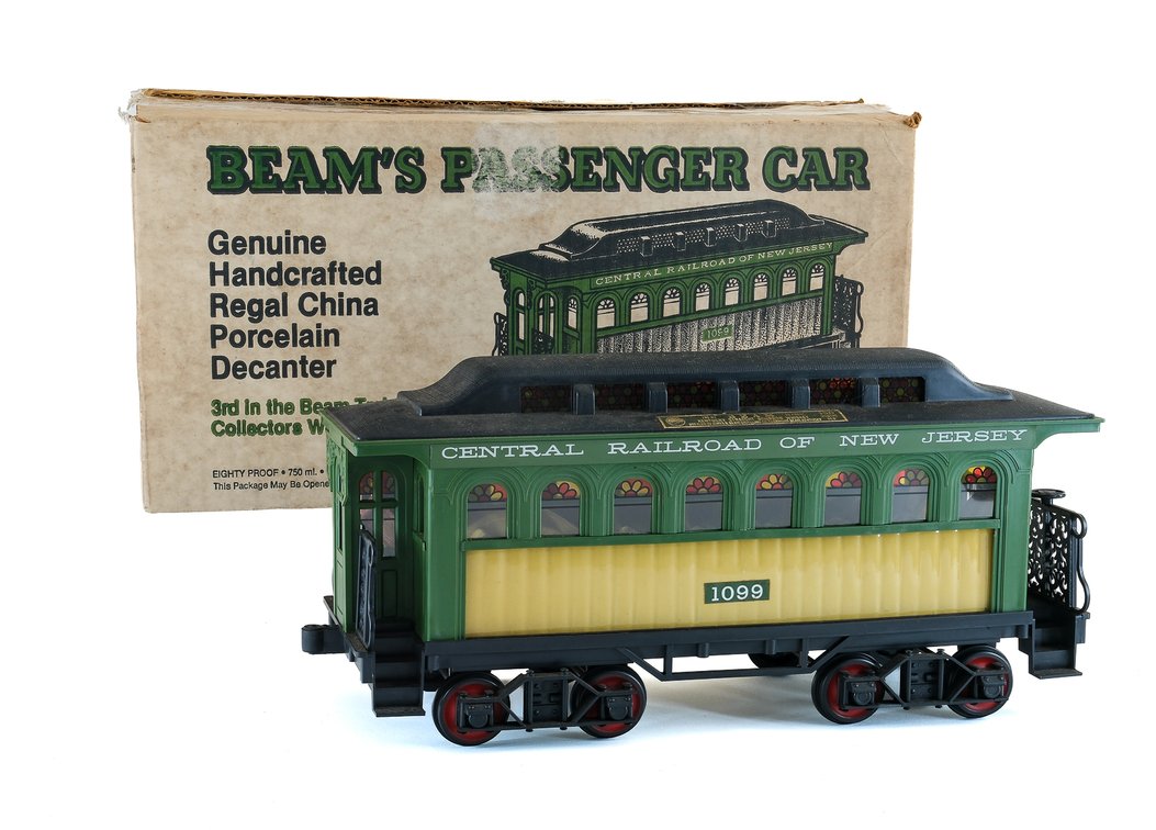 Jim Beam Decanter: Central Railroad of New Jersey Passenger Car 1099